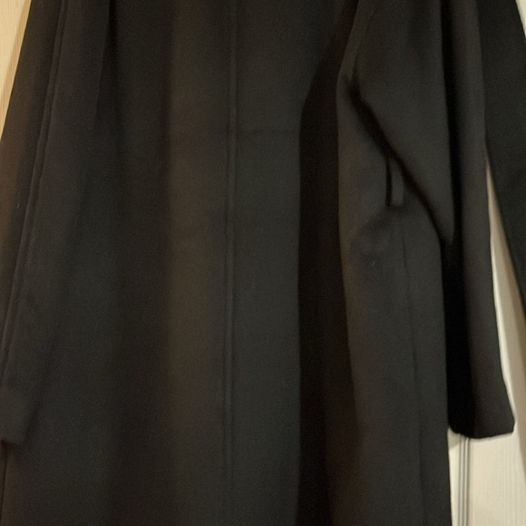 Club Monaco Woman’s Long Black Coat - Elegant never worn, no tags - Picture 7 of 10